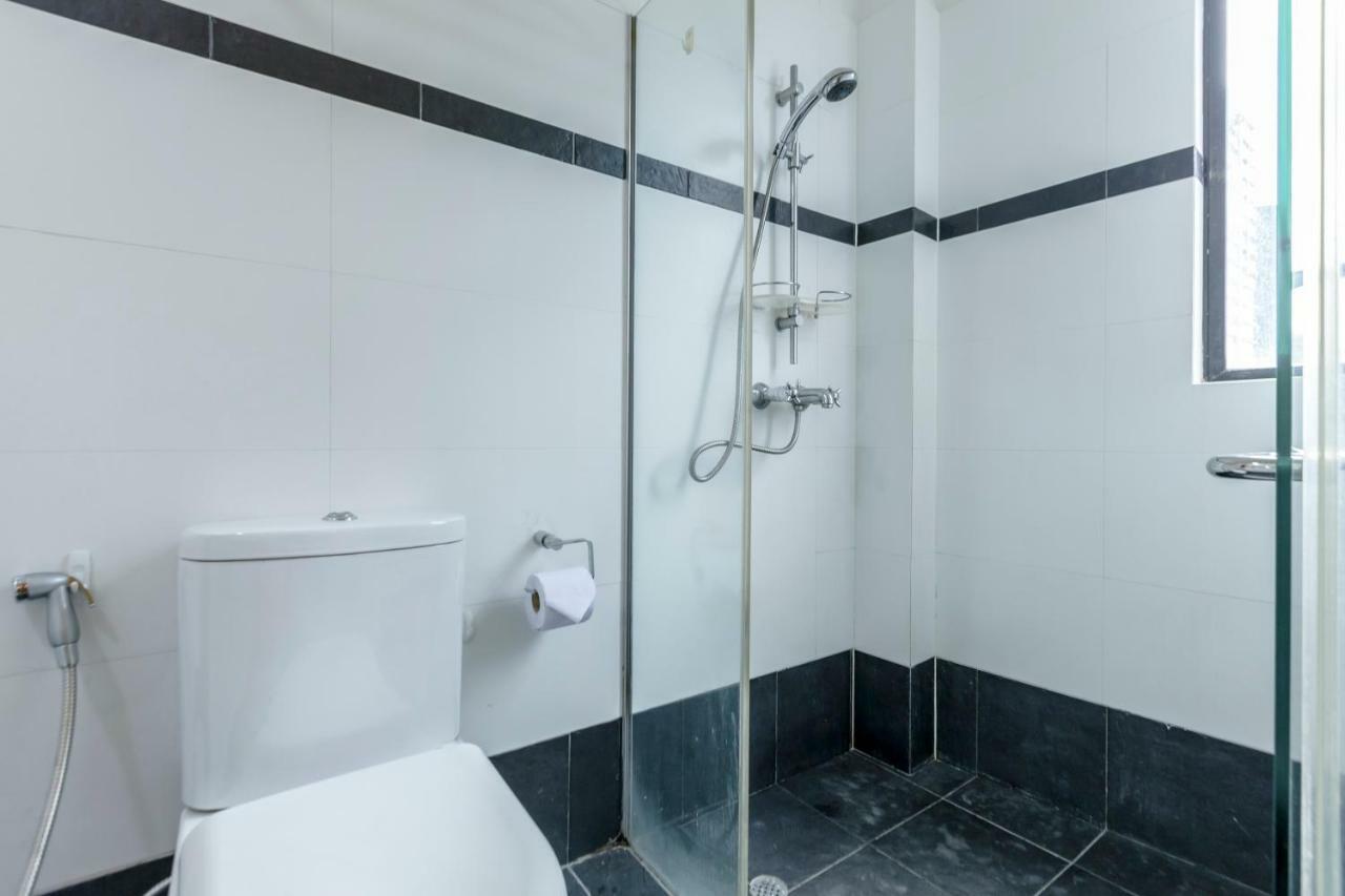 K Suites Balestier Nearby Orchard Szingapúr Kültér fotó